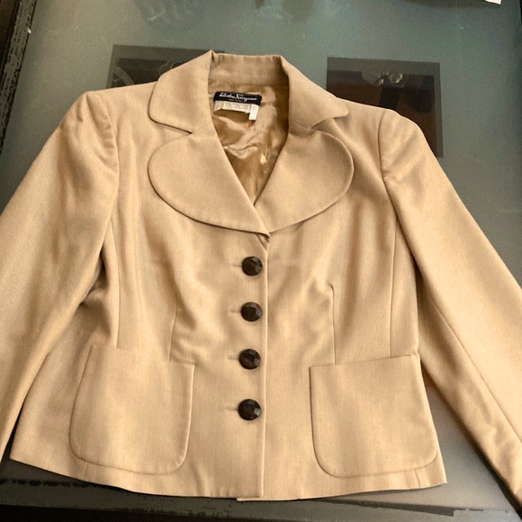 Ferragamo genuine beige with gold threads jacket - Picture 1 of 2
